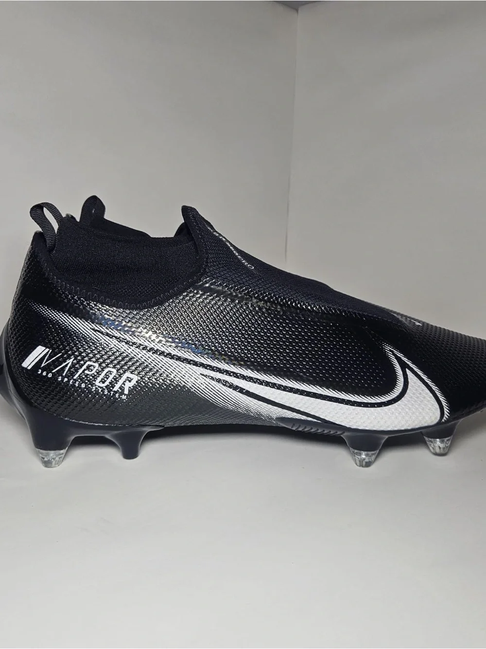 Nike Vapor Edge Pro 360 Men's Size 16 Football Cleats Black White DO1143-001 NWO